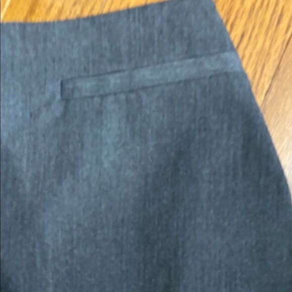 ‎The Limited Stretch Skirt - Picture 5 of 10